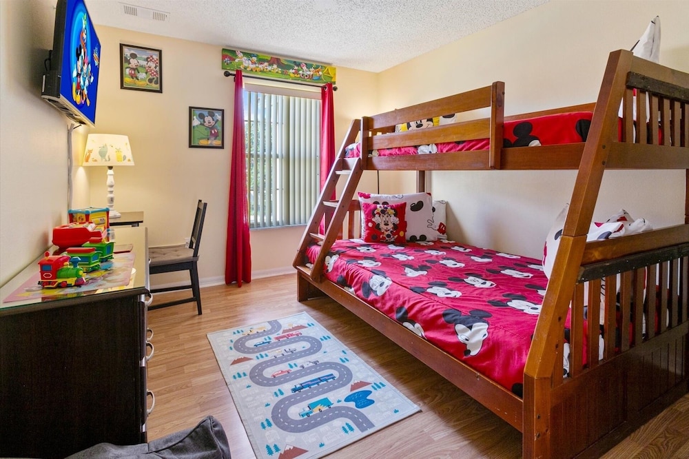 Emerald Island Resort 3 bedroom Townhome with Resort Access 3 Townhouse