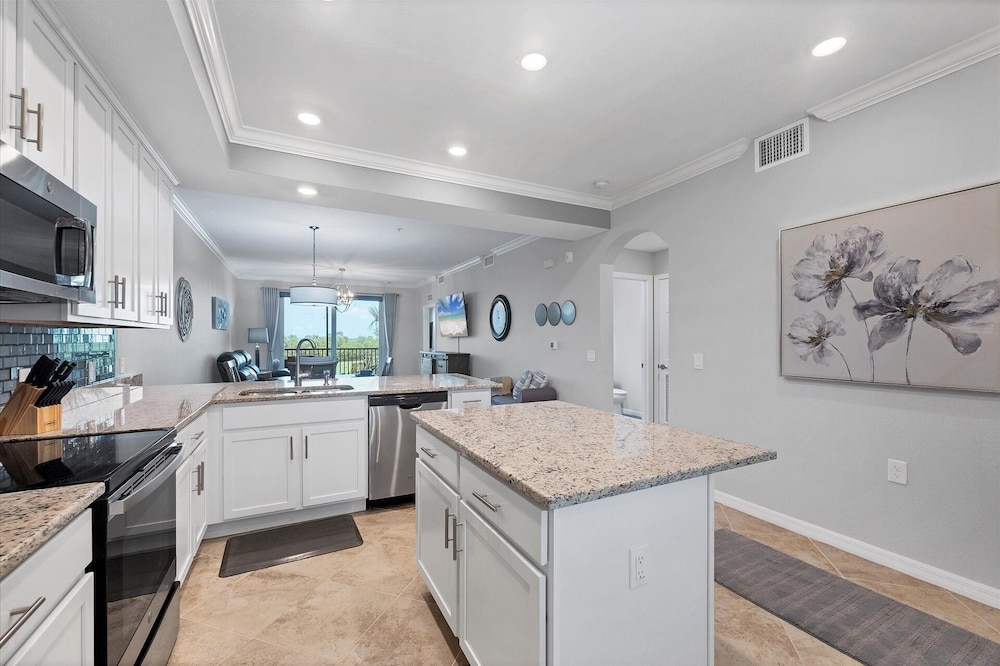 Heritage Landing Golf and Country Club 2 Bedroom Condo 2 Condo