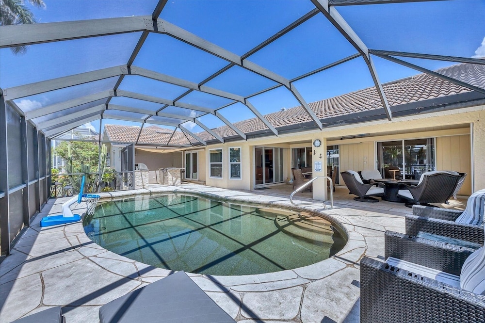 Punta Gorda 3-Bedroom Canalfront Vacation Home with Dock 3 Home