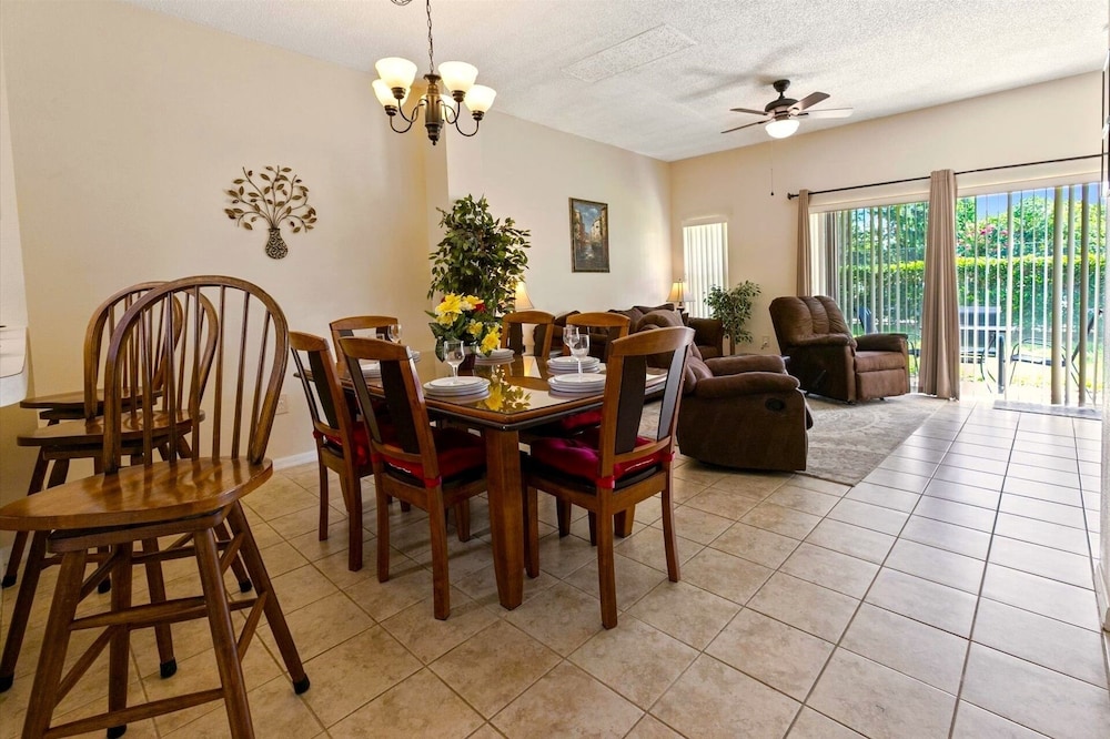 Emerald Island Resort 3 bedroom Townhome with Resort Access 3 Townhouse