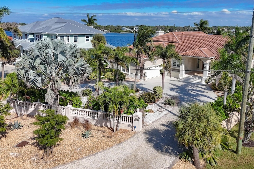 Manasota Key 4 Bedroom Pool Home on Lemon Bay 4 Home