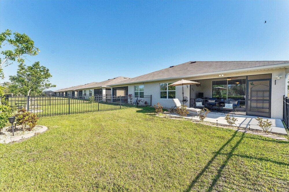 25128 East Lenox Circle