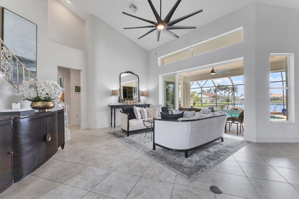 1217 Spoonbill Drive