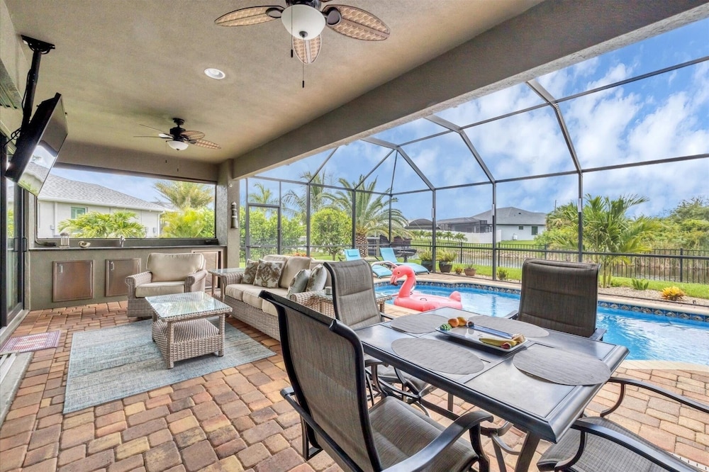 South Gulf Cove 3 Bedroom Canal Pool Home 3 Home