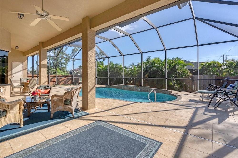 Cape Coral 4 Bedroom Private Pool Home 4 Home
