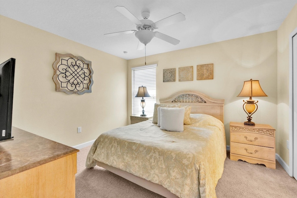 Championsgate Resort 8 Bedroom Pool Home w Theater Room 8 Home