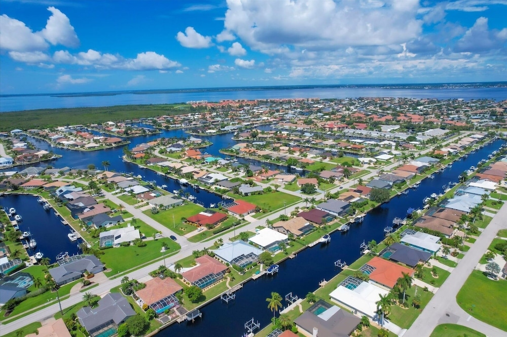 Punta Gorda Isles 3br Private Pool Home On Canal 3 Bedroom Home