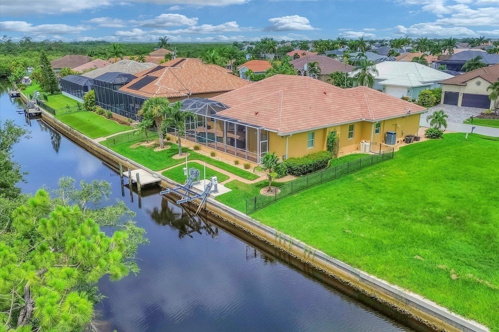 Punta Gorda Private Pool+spa Vacation Home 3 Bedroom Home