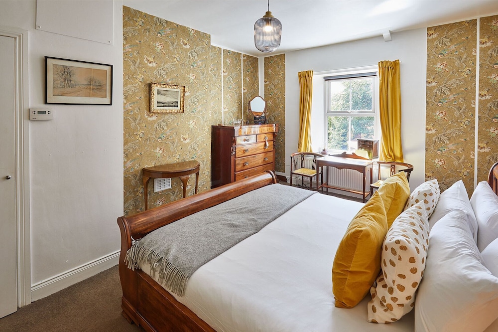 Host Stay Elliott Terrace