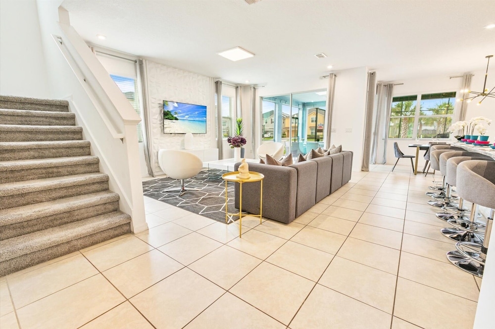 Solara Resort 6 Bedroom Private Pool+Spa Home 6 Home