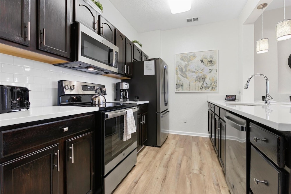 Windsor Hills Resort 3 Bedroom 4th Floor Condo with Resort Amenity Access 3 Condo