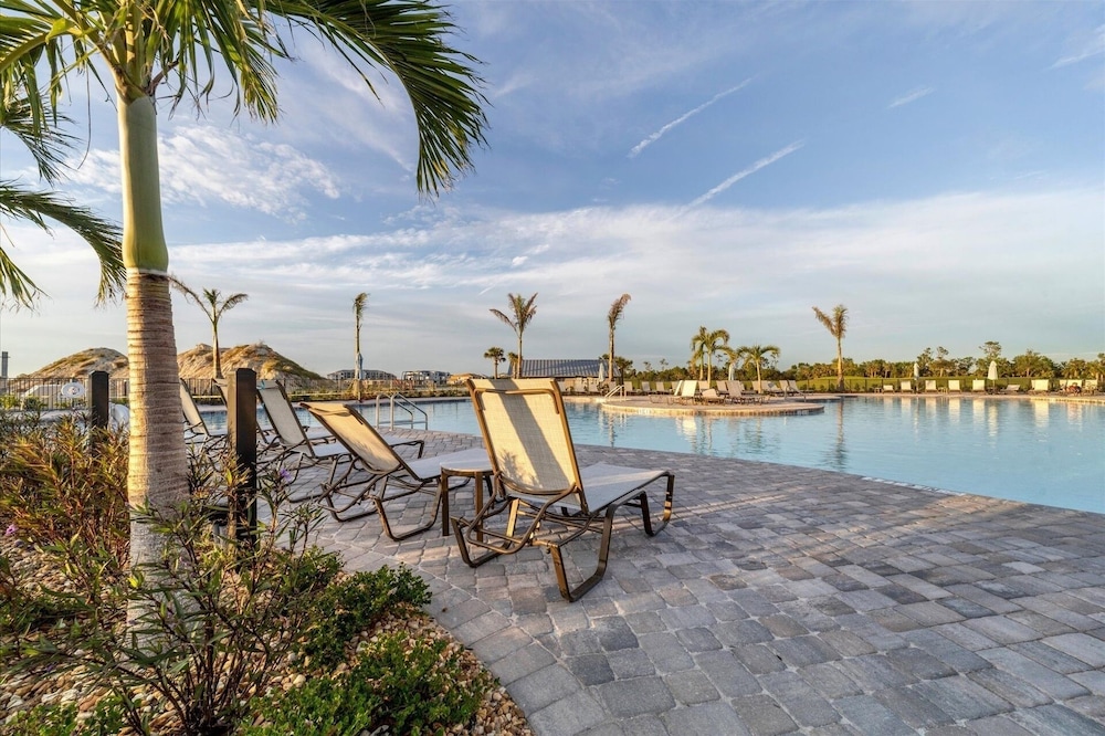 Private Pool Home With Golf Course View Heritage Landing Golf Resort - 30 Night Minimum 3 Bedroom Home