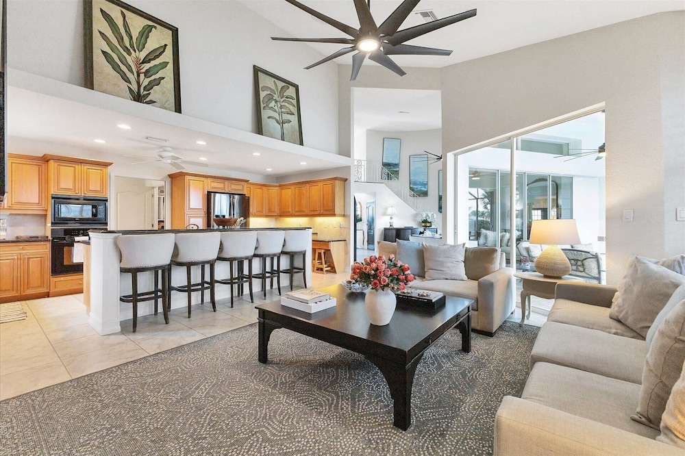 1217 Spoonbill Drive