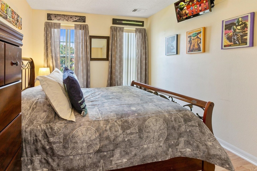Emerald Island Resort 3 bedroom Townhome with Resort Access 3 Townhouse
