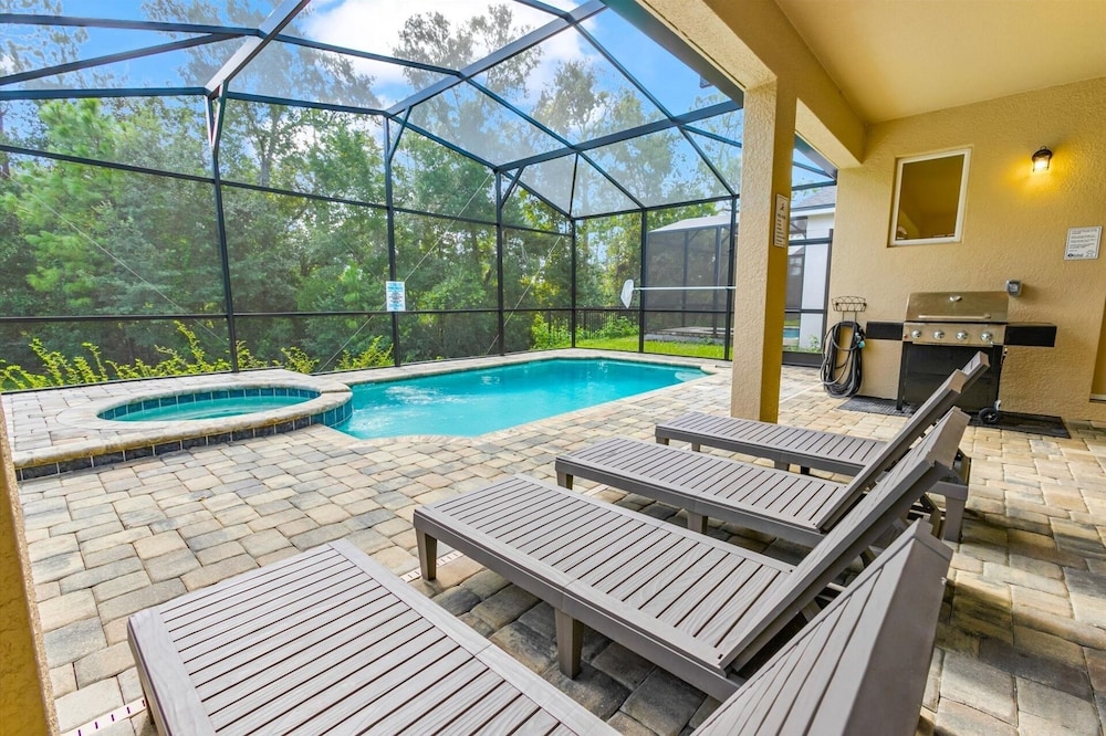 Solara Resort 7 Bedroom Home with Pool+Spa 7 Home