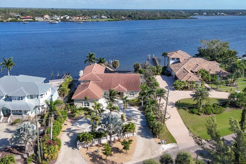 Manasota Key 4 Bedroom Pool Home on Lemon Bay 4 Home