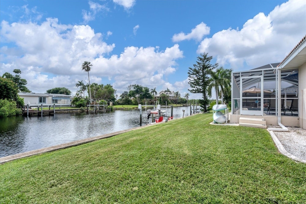 Punta Gorda 3-Bedroom Canalfront Pool Vacation Home with Dock 3 Home