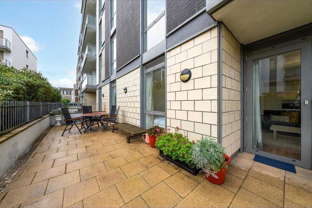 Luxurystaylong-sleeps6-freeparking-freegym-terrace