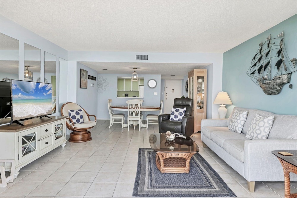 6415 Midnight Pass Rd #801