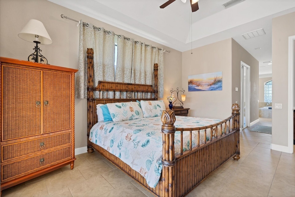 Cape Coral 4 Bedroom Private Pool Home 4 Home