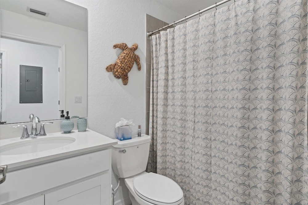 Heritage Landing Golf Club 27 night minimum 2 Bedroom Condo 2 Condo