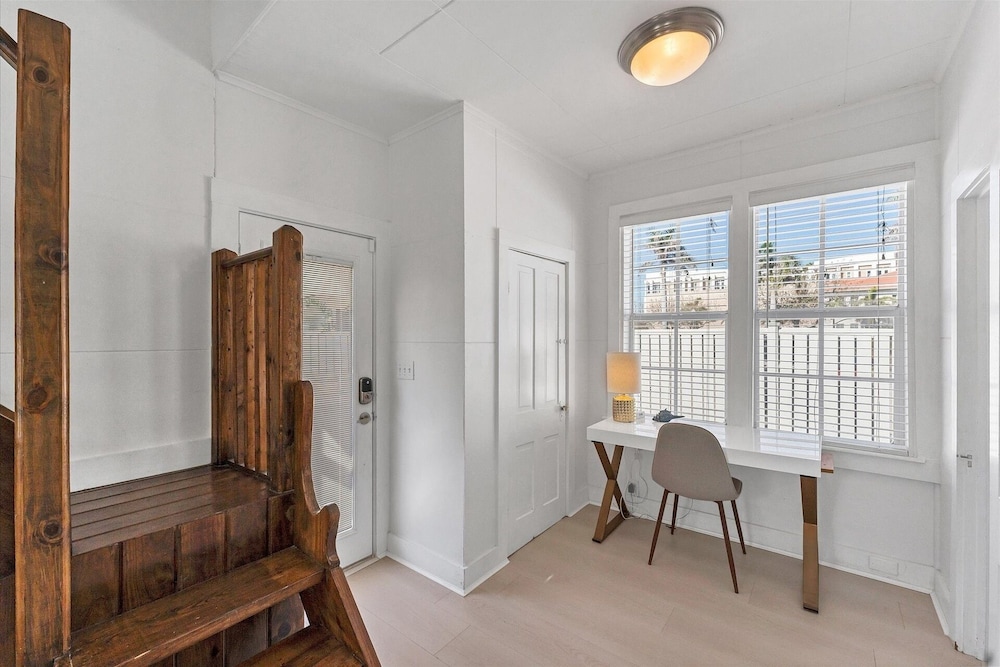 Downtown Historic Punta Gorda Loft W Incredible Outdoor Space 1 Bedroom Apts