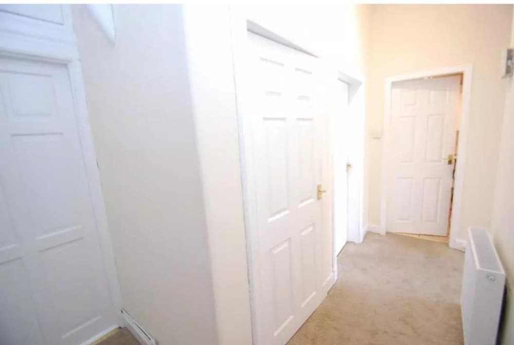 Flat in Glasgow,close to all Local Amenities,