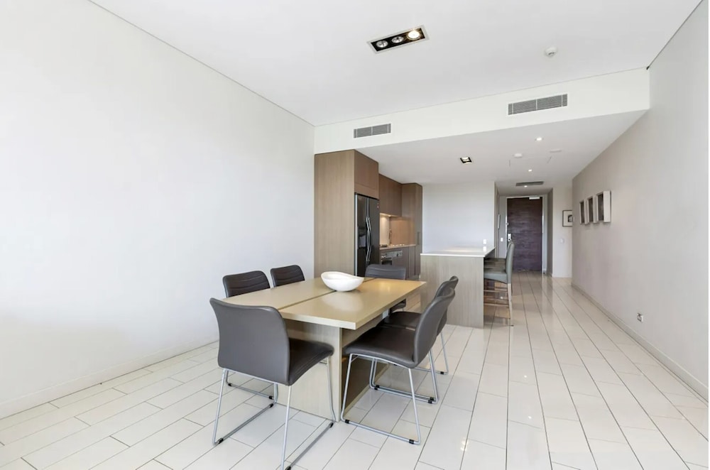 Luxury Apartments on Bells Boulevard