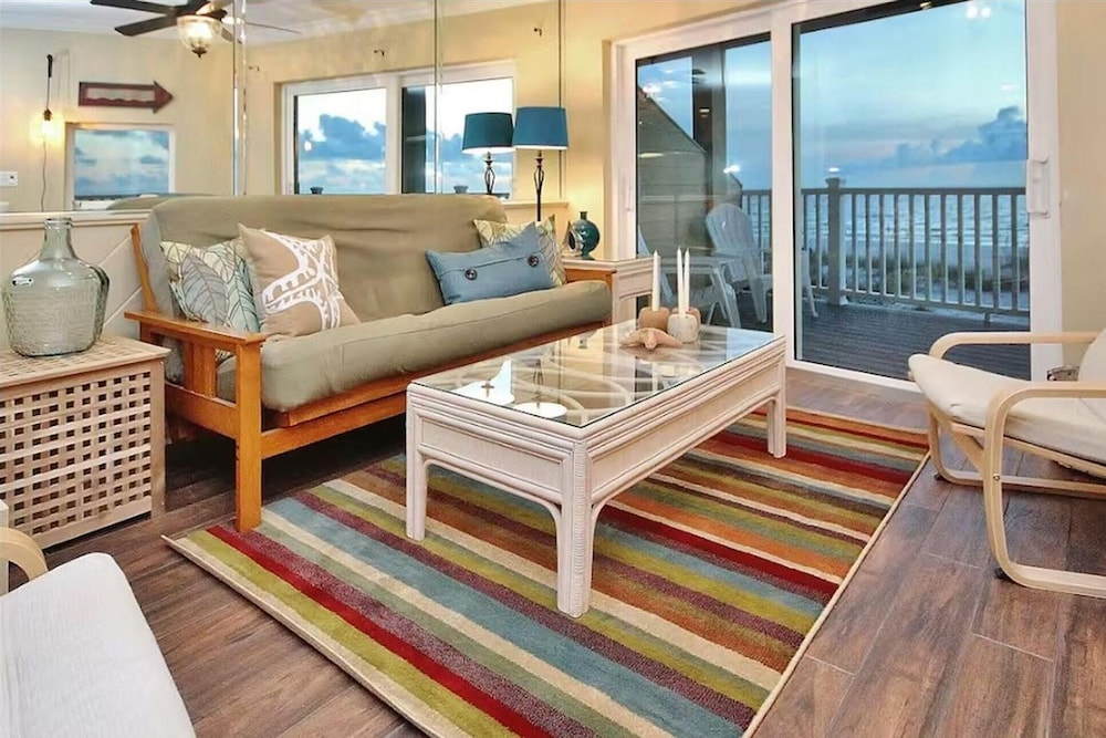 Beach Haven #C6