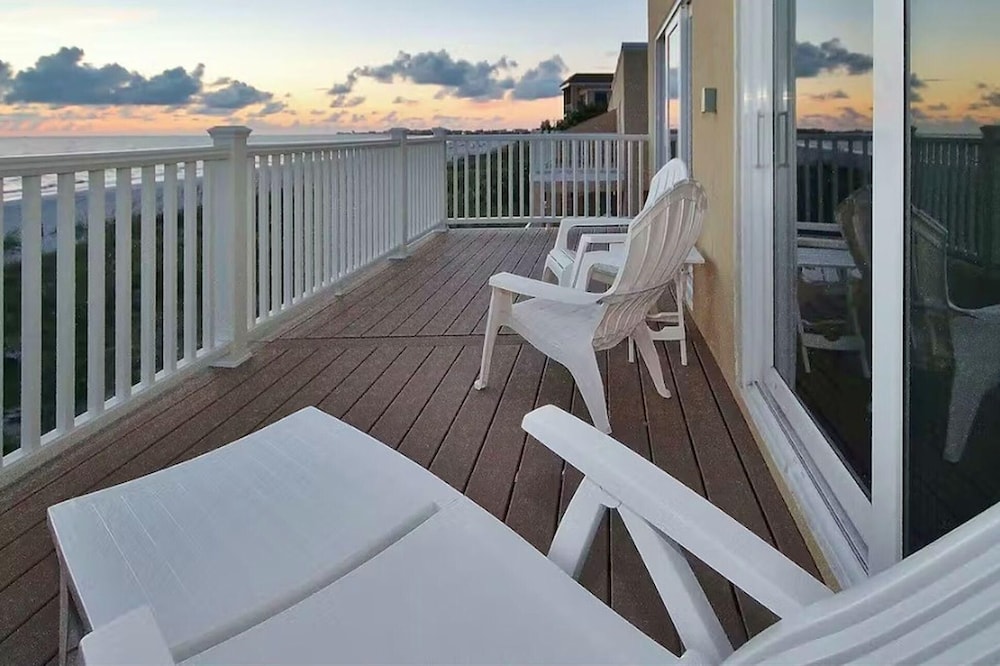 Beach Haven #C6