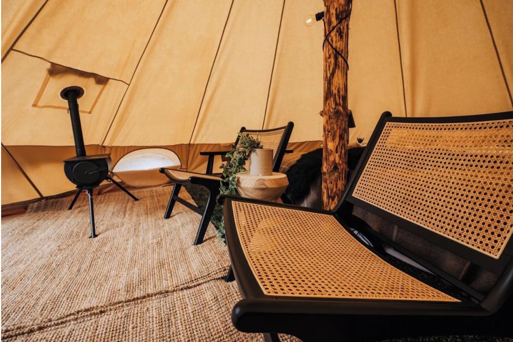 Lake View Cozy Tents