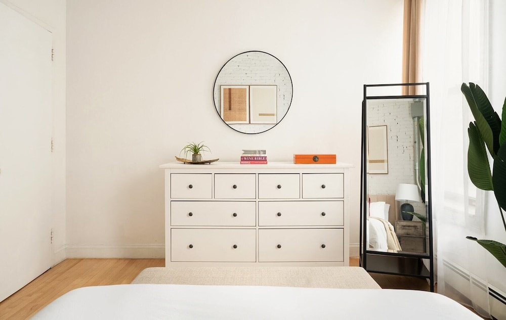 139 West Village Apt