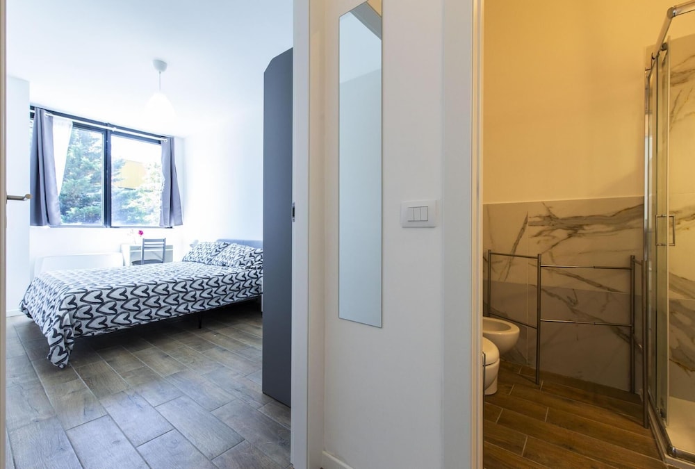 Noto 10 in Milan With 1 Bedrooms and 1 Bathrooms