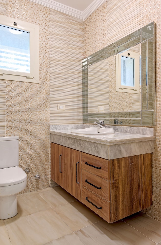 Vesta - Luxury Villa -5br - CFC I