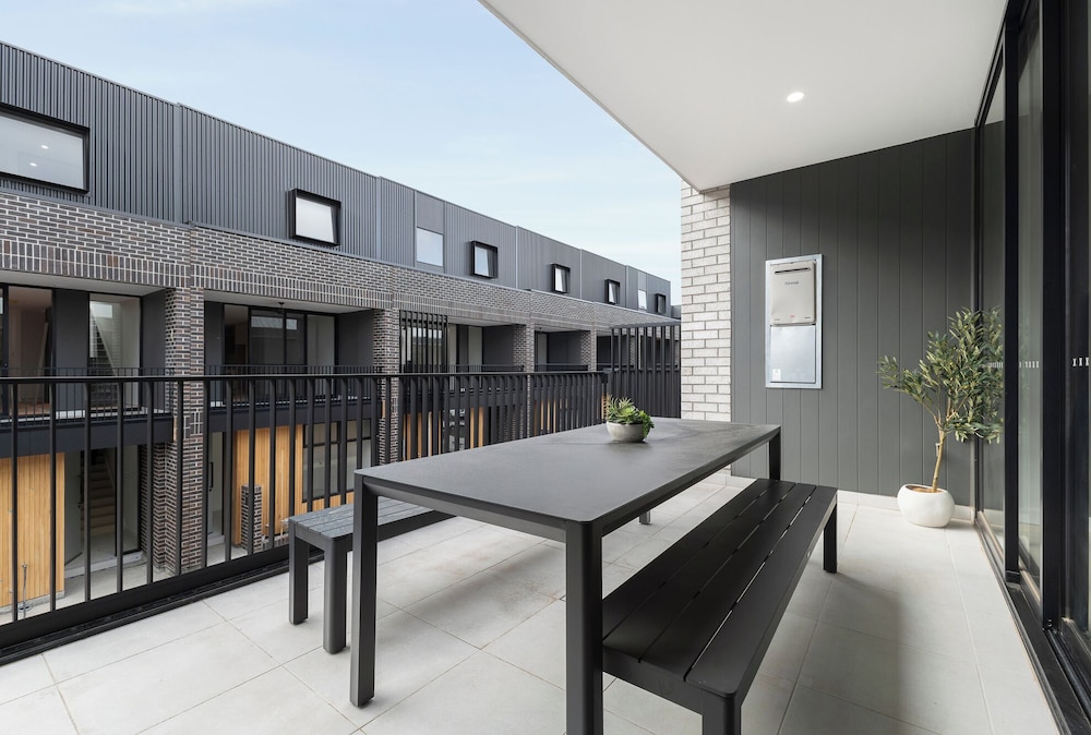 The Otto by Urban Rest