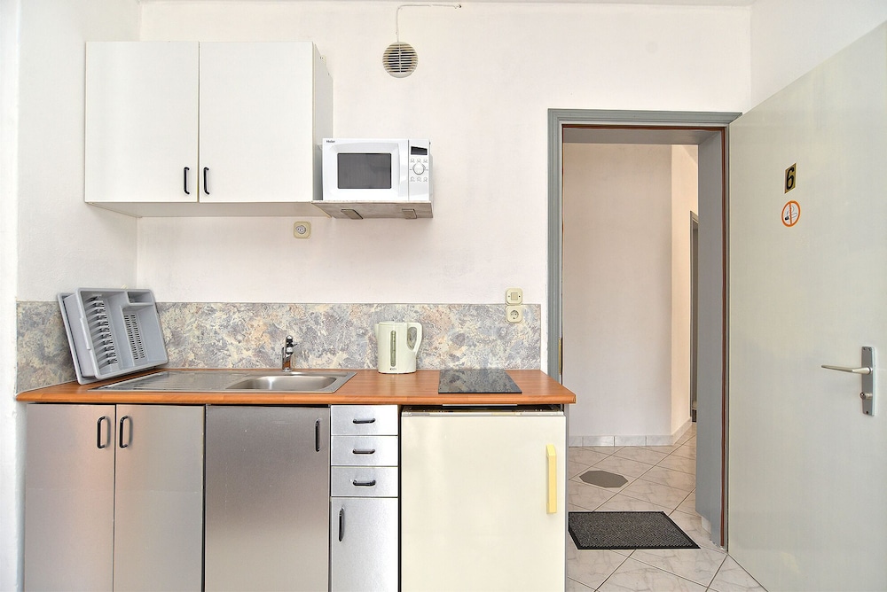 Apartments 2071