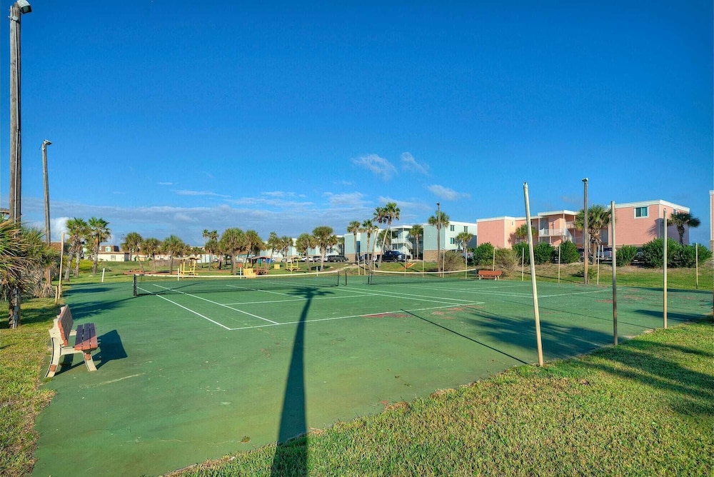 2 Units Beach Boardwalk, Pool, Pickleball + Tennis Island Retreat Complex