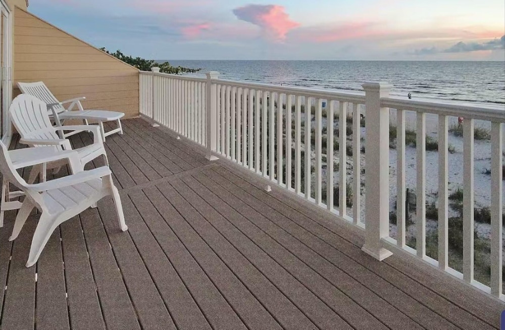 Beach Haven #C6
