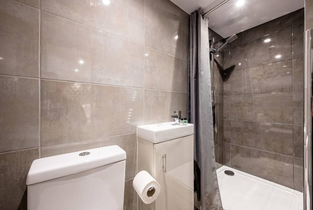 Host Apartments The Kensington Townhouse