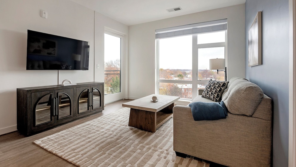 Landing Furnished Apartments - Alexandria
