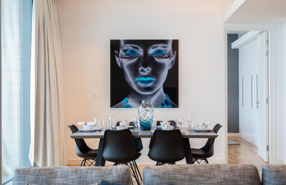 Stunning Sea Views on Dubai s New Luxury Island