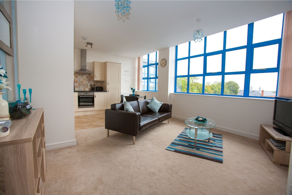 Hamilton Grace Apartments - Wessex Court