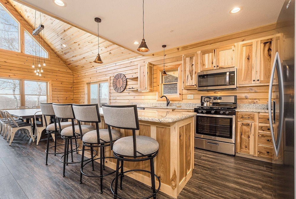 JCS Mountain Villa