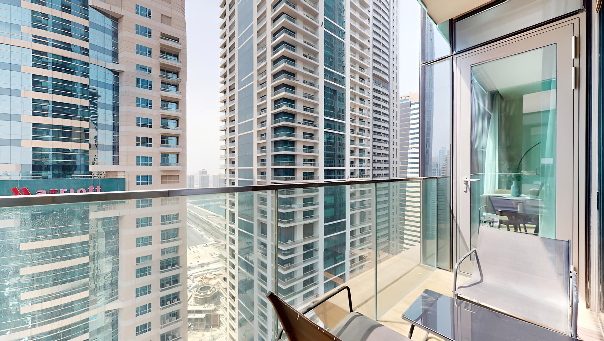 Dubai Marina - Jumeirah Living Marina Gate 3 3804