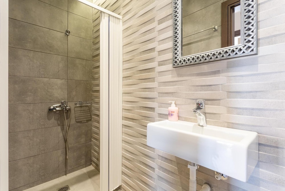Villa Lulla Large Heated Private Pool Sea Views A C Wifi - 3200 view 5