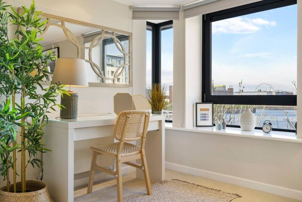 Host Apartments Marina View Penthouse view 3