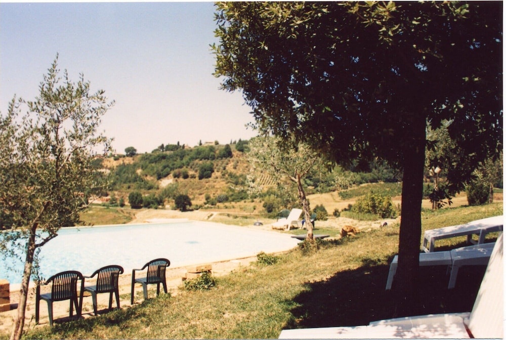 Photo 31