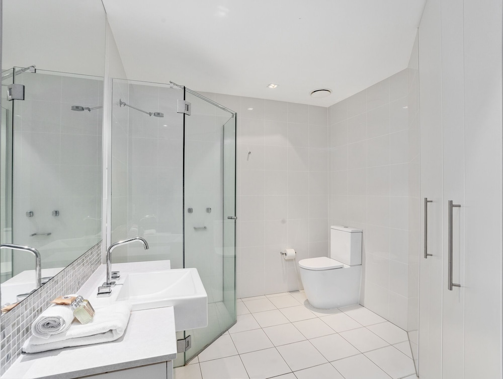 Luxury Apartments on Bells Boulevard