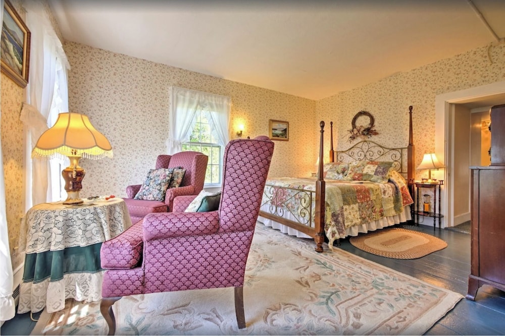Acadia Oceanside Meadows Inn