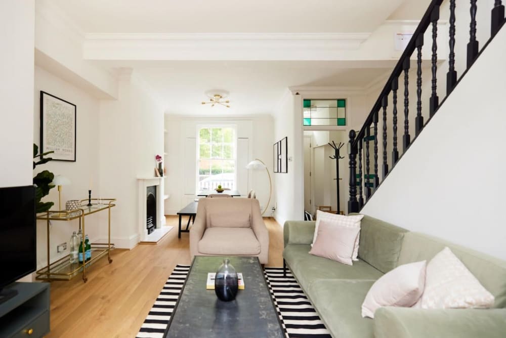 The London Getaway - Seductive 3bdr House With Garden